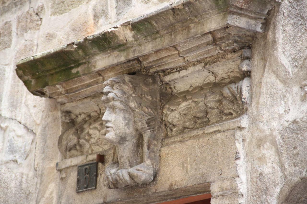 Logis Du Cagaire Lägenhet Le Puy-en-Velay Exteriör bild